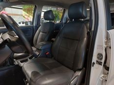 Toyota HILUX 3.0 SR 4X4 CD 16V TURBO INTERCOOLER DIESEL 4P MANUAL 2013/2013 BETIOLO NOVOS E SEMINOVOS LAJEADO / Carros no Vale