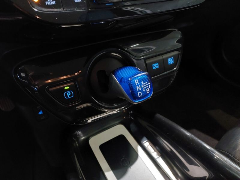 Toyota PRIUS 1.8 16V HÍBRIDO 4P AUTOMÁTICO 2017/2017 BETIOLO NOVOS E SEMINOVOS LAJEADO / Carros no Vale Toyota PRIUS 1.8 16V HÍBRIDO 4P AUTOMÁTICO 2017/2017 BETIOLO NOVOS E SEMINOVOS LAJEADO / Carros no Vale