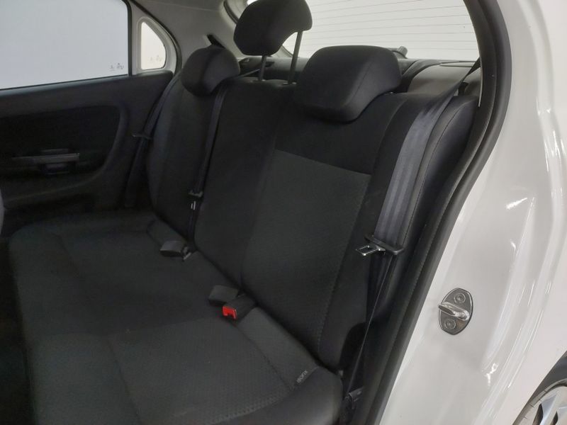 Volkswagen GOL 1.0 12V MPI TOTALFLEX 4P MANUAL 2022/2023 BETIOLO NOVOS E SEMINOVOS LAJEADO / Carros no Vale Volkswagen GOL 1.0 12V MPI TOTALFLEX 4P MANUAL 2022/2023 BETIOLO NOVOS E SEMINOVOS LAJEADO / Carros no Vale