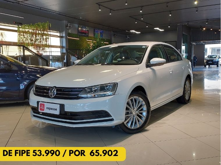 Volkswagen JETTA 2.0 COMFORTLINE FLEX 4P TIPTRONIC 2015/2015 BETIOLO NOVOS E SEMINOVOS LAJEADO / Carros no Vale Volkswagen JETTA 2.0 COMFORTLINE FLEX 4P TIPTRONIC 2015/2015 BETIOLO NOVOS E SEMINOVOS LAJEADO / Carros no Vale