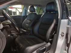 Volkswagen JETTA 2.0 COMFORTLINE FLEX 4P TIPTRONIC 2015/2015 BETIOLO NOVOS E SEMINOVOS LAJEADO / Carros no Vale