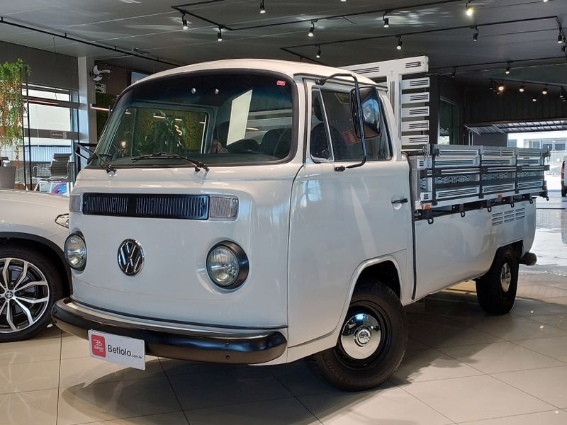 Volkswagen Kombi PICK UP 1985/1985 BETIOLO NOVOS E SEMINOVOS LAJEADO / Carros no Vale