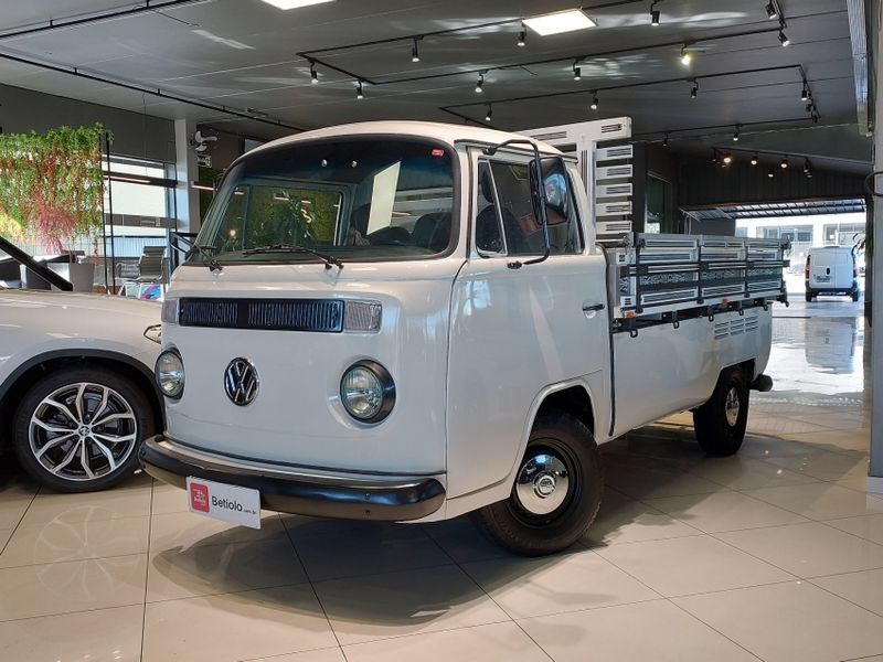 Volkswagen Kombi PICK UP 1985/1985 BETIOLO NOVOS E SEMINOVOS LAJEADO / Carros no Vale