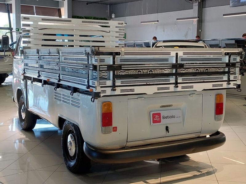 Volkswagen Kombi PICK UP 1985/1985 BETIOLO NOVOS E SEMINOVOS LAJEADO / Carros no Vale
