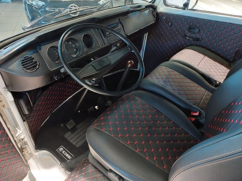 Volkswagen Kombi PICK UP 1985/1985 BETIOLO NOVOS E SEMINOVOS LAJEADO / Carros no Vale