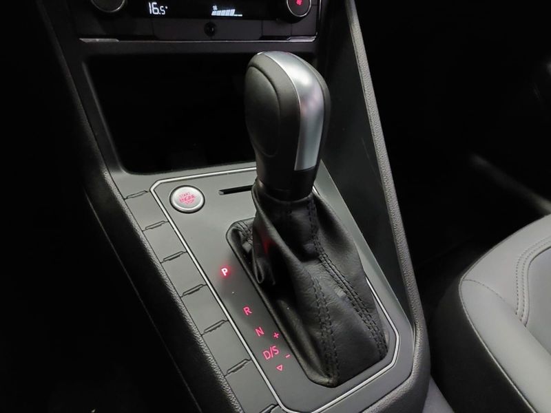 Volkswagen NIVUS 1.0 200 TSI TOTAL FLEX HIGHLINE AUTOMÁTICO 2021/2022 BETIOLO NOVOS E SEMINOVOS LAJEADO / Carros no Vale Volkswagen NIVUS 1.0 200 TSI TOTAL FLEX HIGHLINE AUTOMÁTICO 2021/2022 BETIOLO NOVOS E SEMINOVOS LAJEADO / Carros no Vale