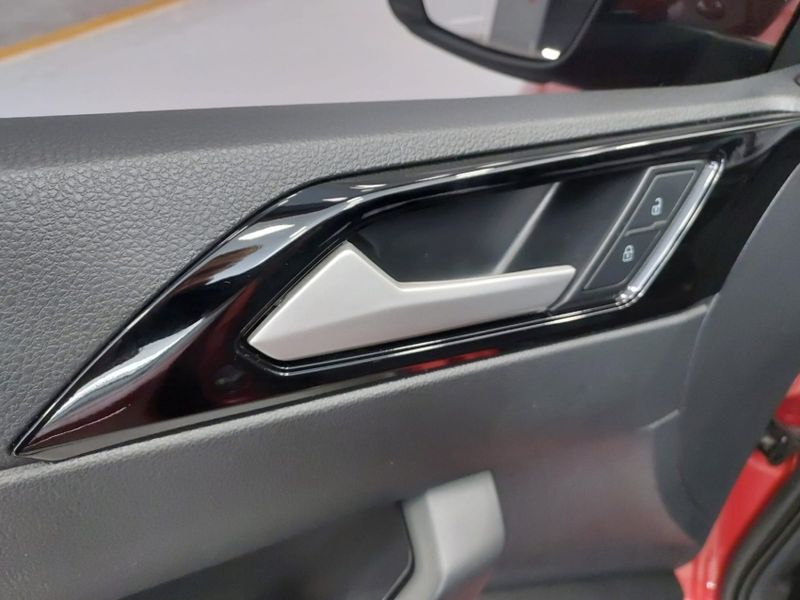 Volkswagen NIVUS 1.0 200 TSI TOTAL FLEX HIGHLINE AUTOMÁTICO 2021/2022 BETIOLO NOVOS E SEMINOVOS LAJEADO / Carros no Vale Volkswagen NIVUS 1.0 200 TSI TOTAL FLEX HIGHLINE AUTOMÁTICO 2021/2022 BETIOLO NOVOS E SEMINOVOS LAJEADO / Carros no Vale