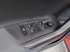 Volkswagen NIVUS 1.0 200 TSI TOTAL FLEX HIGHLINE AUTOMÁTICO 2021/2022 BETIOLO NOVOS E SEMINOVOS LAJEADO / Carros no Vale