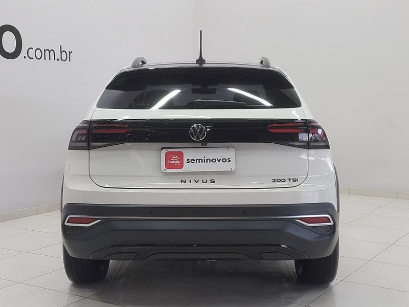 Volkswagen NIVUS 1.0 200 TSI TOTAL FLEX HIGHLINE AUTOMÁTICO 2023/2024 BETIOLO NOVOS E SEMINOVOS LAJEADO / Carros no Vale Volkswagen NIVUS 1.0 200 TSI TOTAL FLEX HIGHLINE AUTOMÁTICO 2023/2024 BETIOLO NOVOS E SEMINOVOS LAJEADO / Carros no Vale
