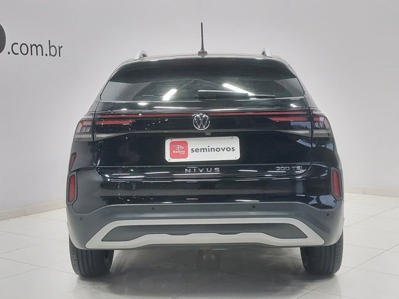 Volkswagen NIVUS 1.0 200 TSI TOTAL FLEX HIGHLINE AUTOMÁTICO 2025/2025 BETIOLO NOVOS E SEMINOVOS LAJEADO / Carros no Vale Volkswagen NIVUS 1.0 200 TSI TOTAL FLEX HIGHLINE AUTOMÁTICO 2025/2025 BETIOLO NOVOS E SEMINOVOS LAJEADO / Carros no Vale