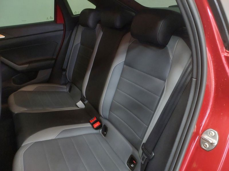 Volkswagen NIVUS 1.0 200 TSI TOTAL FLEX HIGHLINE AUTOMÁTICO 2021/2021 BETIOLO NOVOS E SEMINOVOS LAJEADO / Carros no Vale Volkswagen NIVUS 1.0 200 TSI TOTAL FLEX HIGHLINE AUTOMÁTICO 2021/2021 BETIOLO NOVOS E SEMINOVOS LAJEADO / Carros no Vale