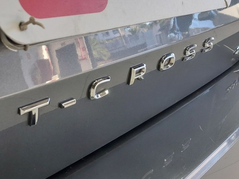 Volkswagen T-CROSS 1.0 200 TSI TOTAL FLEX COMFORTLINE AUTOMÁTICO 2021/2021 BETIOLO NOVOS E SEMINOVOS LAJEADO / Carros no Vale Volkswagen T-CROSS 1.0 200 TSI TOTAL FLEX COMFORTLINE AUTOMÁTICO 2021/2021 BETIOLO NOVOS E SEMINOVOS LAJEADO / Carros no Vale