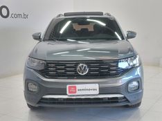 Volkswagen T-CROSS 1.0 200 TSI TOTAL FLEX COMFORTLINE AUTOMÁTICO 2021/2021 BETIOLO NOVOS E SEMINOVOS LAJEADO / Carros no Vale