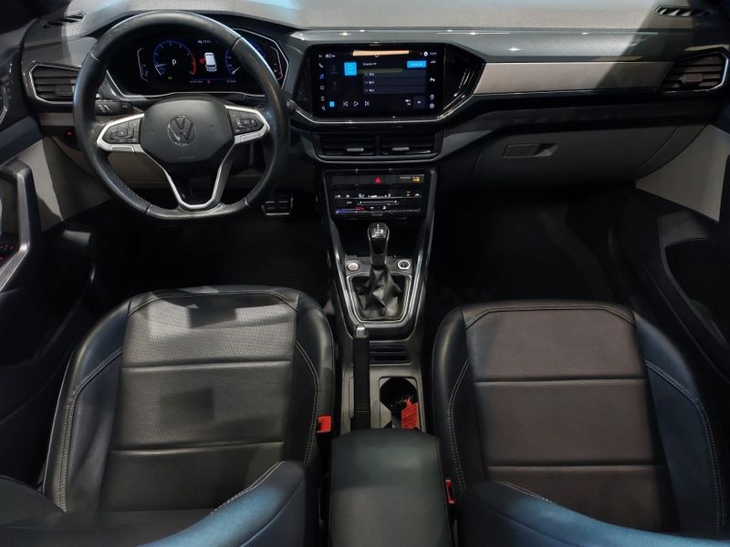 Volkswagen T-CROSS 1.4 250 TSI TOTAL FLEX HIGHLINE AUTOMÁTICO 2022/2022 BETIOLO NOVOS E SEMINOVOS LAJEADO / Carros no Vale Volkswagen T-CROSS 1.4 250 TSI TOTAL FLEX HIGHLINE AUTOMÁTICO 2022/2022 BETIOLO NOVOS E SEMINOVOS LAJEADO / Carros no Vale
