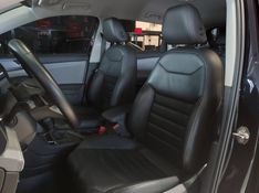Volkswagen TAOS 1.4 250 TSI TOTAL FLEX COMFORTLINE AUTOMÁTICO 2021/2022 BETIOLO NOVOS E SEMINOVOS LAJEADO / Carros no Vale