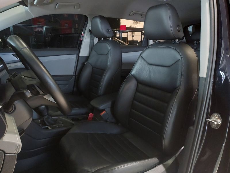 Volkswagen TAOS 1.4 250 TSI TOTAL FLEX COMFORTLINE AUTOMÁTICO 2021/2022 BETIOLO NOVOS E SEMINOVOS LAJEADO / Carros no Vale Volkswagen TAOS 1.4 250 TSI TOTAL FLEX COMFORTLINE AUTOMÁTICO 2021/2022 BETIOLO NOVOS E SEMINOVOS LAJEADO / Carros no Vale