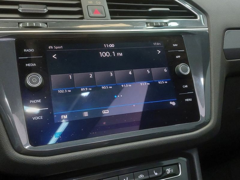 Volkswagen TIGUAN 2.0 350 TSI GASOLINA ALLSPACE R-LINE 4MOTION DSG 2020/2020 BETIOLO NOVOS E SEMINOVOS LAJEADO / Carros no Vale