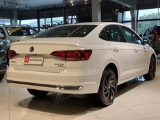 Volkswagen VIRTUS 1.0 200 TSI HIGHLINE AUTOMÁTICO 2019/2020 BETIOLO NOVOS E SEMINOVOS LAJEADO / Carros no Vale