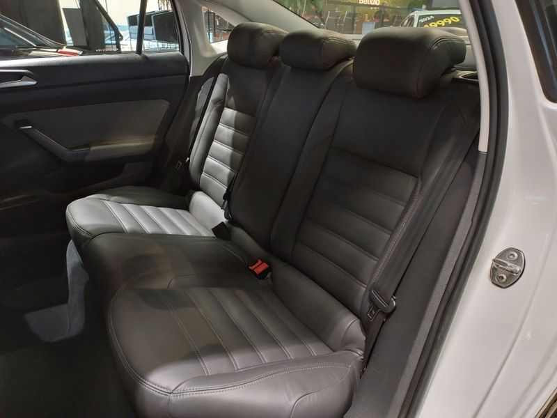 Volkswagen VIRTUS 1.0 200 TSI HIGHLINE AUTOMÁTICO 2019/2020 BETIOLO NOVOS E SEMINOVOS LAJEADO / Carros no Vale