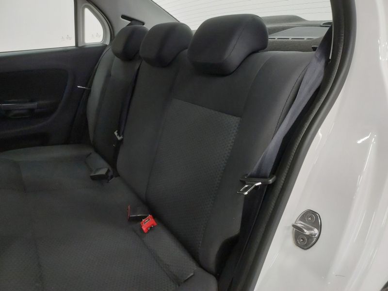 Volkswagen VOYAGE 1.0 12V MPI TOTALFLEX 4P MANUAL 2022/2023 BETIOLO NOVOS E SEMINOVOS LAJEADO / Carros no Vale Volkswagen VOYAGE 1.0 12V MPI TOTALFLEX 4P MANUAL 2022/2023 BETIOLO NOVOS E SEMINOVOS LAJEADO / Carros no Vale