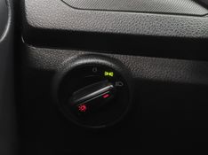 Volkswagen VOYAGE 1.0 12V MPI TOTALFLEX 4P MANUAL 2022/2023 BETIOLO NOVOS E SEMINOVOS LAJEADO / Carros no Vale
