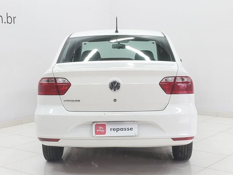 Volkswagen VOYAGE 1.0 12V MPI TOTALFLEX 4P MANUAL 2022/2023 BETIOLO NOVOS E SEMINOVOS LAJEADO / Carros no Vale Volkswagen VOYAGE 1.0 12V MPI TOTALFLEX 4P MANUAL 2022/2023 BETIOLO NOVOS E SEMINOVOS LAJEADO / Carros no Vale