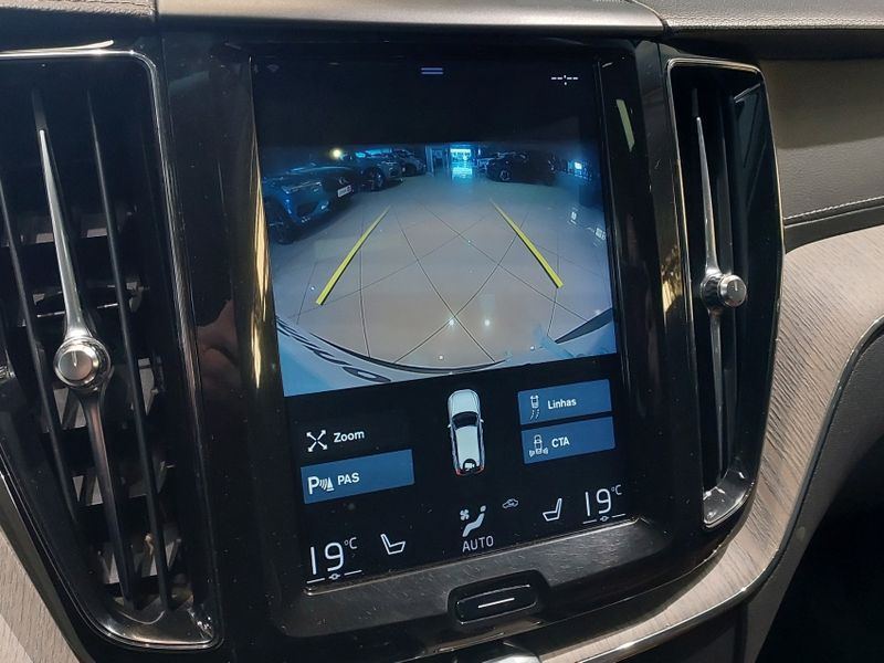 Volvo XC60 2.0 T5 GASOLINA INSCRIPTION AWD GEARTRONIC 2018/2019 BETIOLO NOVOS E SEMINOVOS LAJEADO / Carros no Vale Volvo XC60 2.0 T5 GASOLINA INSCRIPTION AWD GEARTRONIC 2018/2019 BETIOLO NOVOS E SEMINOVOS LAJEADO / Carros no Vale