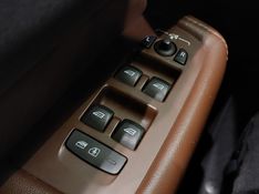 Volvo XC60 2.0 T5 GASOLINA INSCRIPTION AWD GEARTRONIC 2018/2019 BETIOLO NOVOS E SEMINOVOS LAJEADO / Carros no Vale