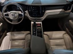 Volvo XC60 2.0 T5 GASOLINA INSCRIPTION AWD GEARTRONIC 2018/2019 BETIOLO NOVOS E SEMINOVOS LAJEADO / Carros no Vale