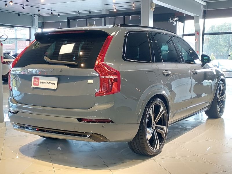 Volvo XC90 2.0 T8 RECHARGE ULTIMATE DARK AWD GEARTRONIC 2022/2023 BETIOLO NOVOS E SEMINOVOS LAJEADO / Carros no Vale Volvo XC90 2.0 T8 RECHARGE ULTIMATE DARK AWD GEARTRONIC 2022/2023 BETIOLO NOVOS E SEMINOVOS LAJEADO / Carros no Vale