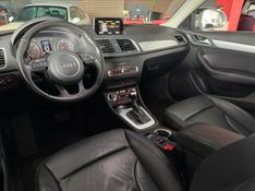 Audi Q3 2.0 TFSI AMBIENTE QUATTRO 4P GASOLINA S TRONIC 2015/2015 CASTELLAN E TOMAZONI MOTORS CAXIAS DO SUL / Carros no Vale
