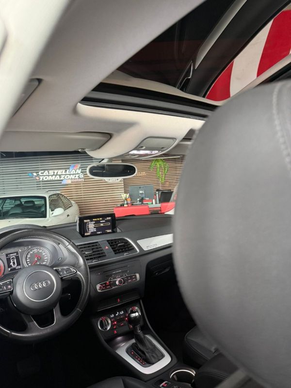 Audi Q3 2.0 TFSI AMBIENTE QUATTRO 4P GASOLINA S TRONIC 2015/2015 CASTELLAN E TOMAZONI MOTORS CAXIAS DO SUL / Carros no Vale Audi Q3 2.0 TFSI AMBIENTE QUATTRO 4P GASOLINA S TRONIC 2015/2015 CASTELLAN E TOMAZONI MOTORS CAXIAS DO SUL / Carros no Vale