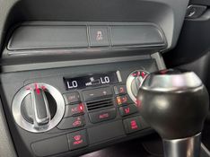 Audi Q3 2.0 TFSI AMBIENTE QUATTRO 4P GASOLINA S TRONIC 2015/2015 CASTELLAN E TOMAZONI MOTORS CAXIAS DO SUL / Carros no Vale