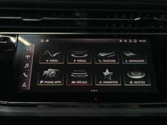 Audi Q8 3.0 TFSI GASOLINA PERFORMANCE BLACK QUATTRO TIPTRONIC 2022/2022 CASTELLAN E TOMAZONI MOTORS CAXIAS DO SUL / Carros no Vale
