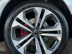 Audi Q8 3.0 TFSI GASOLINA PERFORMANCE BLACK QUATTRO TIPTRONIC 2022/2022 CASTELLAN E TOMAZONI MOTORS CAXIAS DO SUL / Carros no Vale
