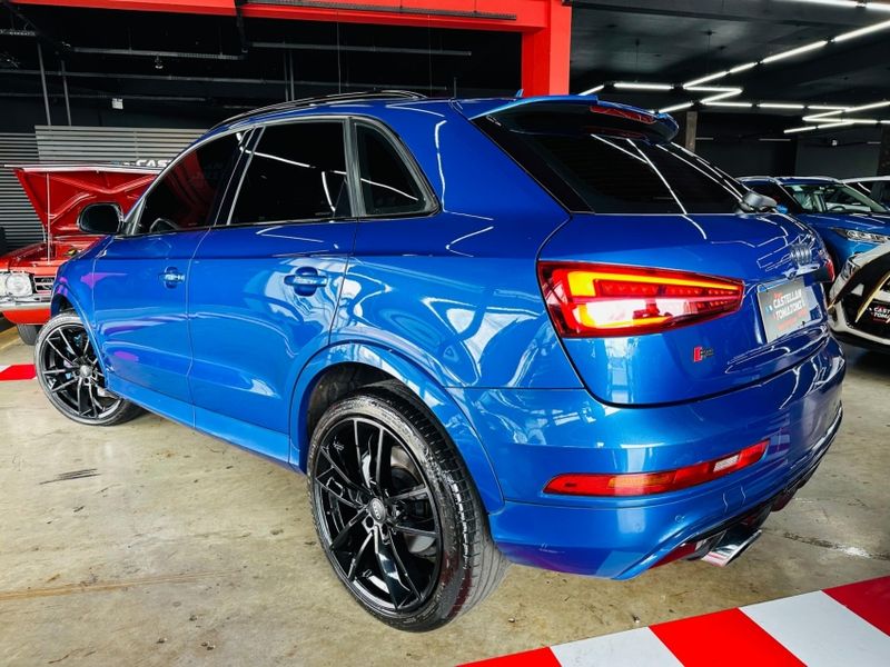 Audi RS Q3 2.5 TFSI QUATTRO 20V 340CV GASOLINA 4P S-TRONIC 2015/2016 CASTELLAN E TOMAZONI MOTORS CAXIAS DO SUL / Carros no Vale Audi RS Q3 2.5 TFSI QUATTRO 20V 340CV GASOLINA 4P S-TRONIC 2015/2016 CASTELLAN E TOMAZONI MOTORS CAXIAS DO SUL / Carros no Vale