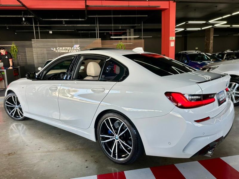 BMW 330i 2.0 16V TURBO GASOLINA M SPORT AUTOMÁTICO 2019/2020 CASTELLAN E TOMAZONI MOTORS CAXIAS DO SUL / Carros no Vale BMW 330i 2.0 16V TURBO GASOLINA M SPORT AUTOMÁTICO 2019/2020 CASTELLAN E TOMAZONI MOTORS CAXIAS DO SUL / Carros no Vale