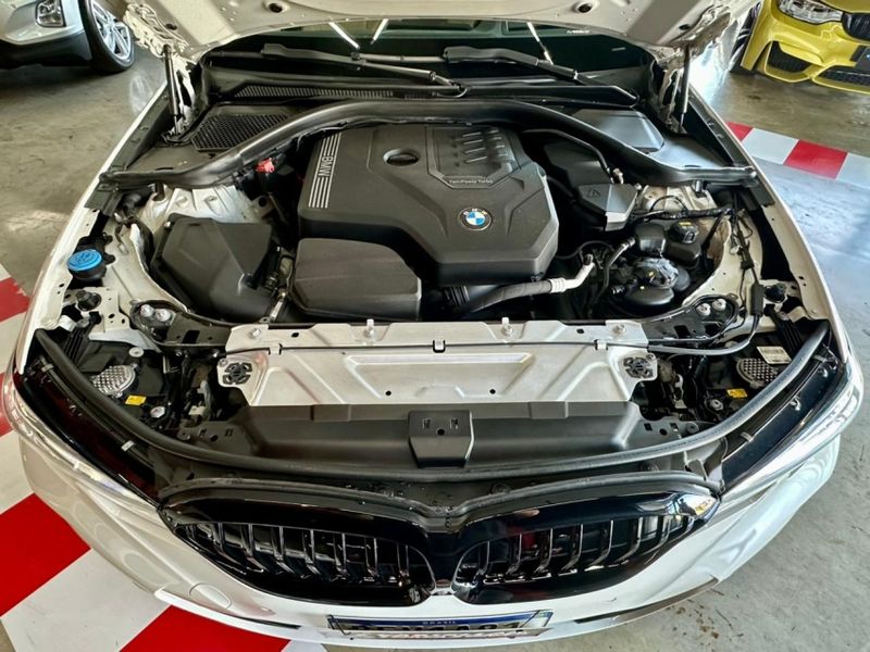 BMW 330i 2.0 16V TURBO GASOLINA M SPORT AUTOMÁTICO 2019/2020 CASTELLAN E TOMAZONI MOTORS CAXIAS DO SUL / Carros no Vale BMW 330i 2.0 16V TURBO GASOLINA M SPORT AUTOMÁTICO 2019/2020 CASTELLAN E TOMAZONI MOTORS CAXIAS DO SUL / Carros no Vale