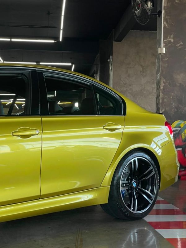 BMW M3 3.0 I6 GASOLINA SEDAN AUTOMÁTICO 2015/2016 CASTELLAN E TOMAZONI MOTORS CAXIAS DO SUL / Carros no Vale BMW M3 3.0 I6 GASOLINA SEDAN AUTOMÁTICO 2015/2016 CASTELLAN E TOMAZONI MOTORS CAXIAS DO SUL / Carros no Vale