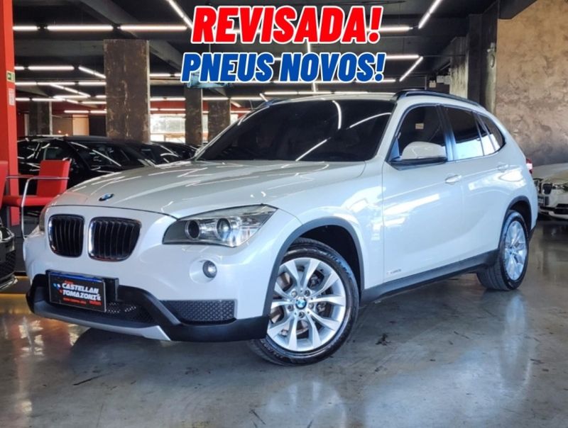 BMW X1 2.0 18I 4X2 24V GASOLINA 4P AUTOMÁTICO 2013/2014 CASTELLAN E TOMAZONI MOTORS CAXIAS DO SUL / Carros no Vale