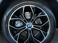 BMW X4 2.0 28I X LINE 4X4 16V TURBO GASOLINA 4P AUTOMÁTICO 2018/2018 CASTELLAN E TOMAZONI MOTORS CAXIAS DO SUL / Carros no Vale