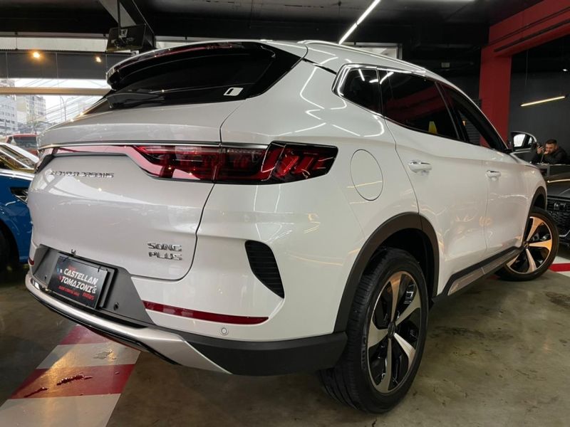 BYD SONG PLUS 1.5 DM-I HÍBRIDO AUTOMÁTICO 2023/2024 CASTELLAN E TOMAZONI MOTORS CAXIAS DO SUL / Carros no Vale BYD SONG PLUS 1.5 DM-I HÍBRIDO AUTOMÁTICO 2023/2024 CASTELLAN E TOMAZONI MOTORS CAXIAS DO SUL / Carros no Vale