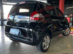 Fiat MOBI 1.0 EVO FLEX LIKE MANUAL 2016/2017 CASTELLAN E TOMAZONI MOTORS CAXIAS DO SUL / Carros no Vale