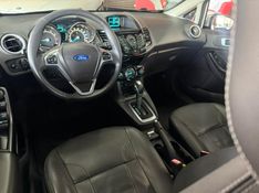 Ford FIESTA 1.0 ECOBOOST TITANIUM PLUS HATCH 12V GASOLINA 4P POWERSHIFT 2017/2017 CASTELLAN E TOMAZONI MOTORS CAXIAS DO SUL / Carros no Vale