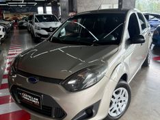 Ford FIESTA 1.6 SE SEDAN 16V FLEX 4P MANUAL 2012/2012 CASTELLAN E TOMAZONI MOTORS CAXIAS DO SUL / Carros no Vale