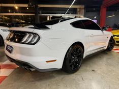 Ford MUSTANG 5.0 V8 TI-VCT GASOLINA BLACK SHADOW SELECTSHIFT 2019/2020 CASTELLAN E TOMAZONI MOTORS CAXIAS DO SUL / Carros no Vale