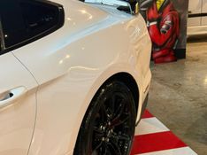 Ford MUSTANG 5.0 V8 TI-VCT GASOLINA BLACK SHADOW SELECTSHIFT 2019/2020 CASTELLAN E TOMAZONI MOTORS CAXIAS DO SUL / Carros no Vale