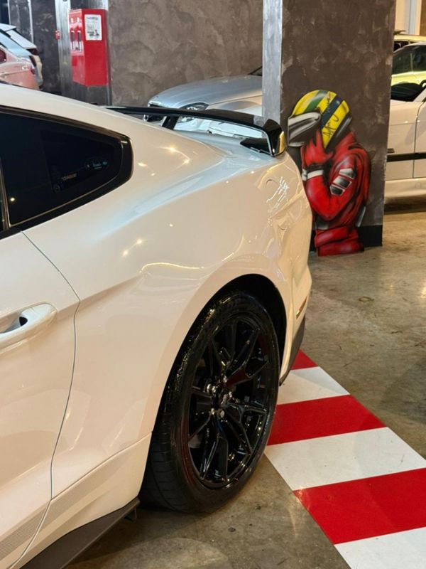 Ford MUSTANG 5.0 V8 TI-VCT GASOLINA BLACK SHADOW SELECTSHIFT 2019/2020 CASTELLAN E TOMAZONI MOTORS CAXIAS DO SUL / Carros no Vale Ford MUSTANG 5.0 V8 TI-VCT GASOLINA BLACK SHADOW SELECTSHIFT 2019/2020 CASTELLAN E TOMAZONI MOTORS CAXIAS DO SUL / Carros no Vale