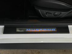 Ford MUSTANG 5.0 V8 TI-VCT GASOLINA BLACK SHADOW SELECTSHIFT 2019/2020 CASTELLAN E TOMAZONI MOTORS CAXIAS DO SUL / Carros no Vale