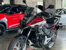 Honda NC 750 X NOVÍSSIMA + ACESSÓRIOS 2019/2019 CASTELLAN E TOMAZONI MOTORS CAXIAS DO SUL / Carros no Vale
